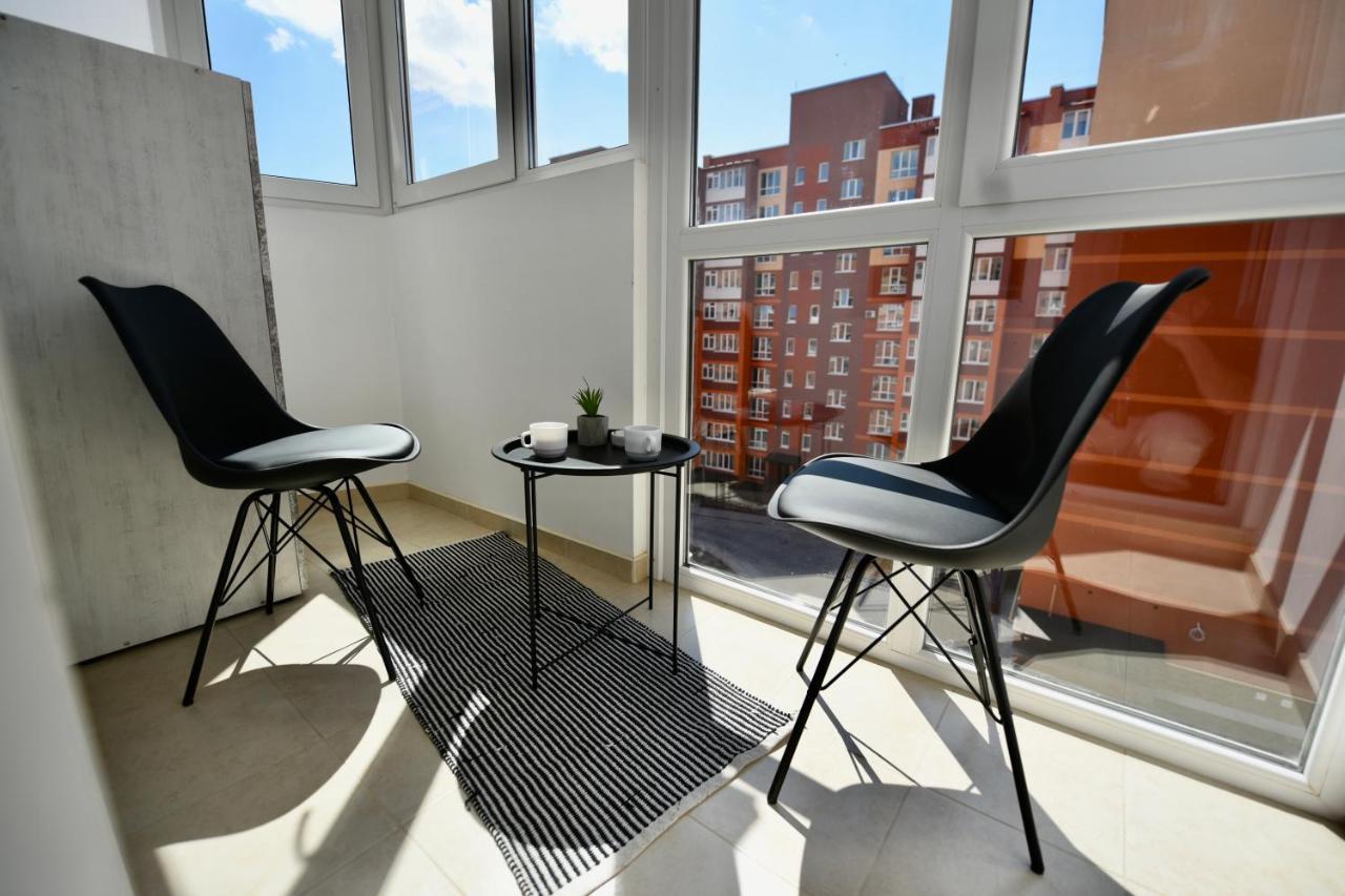Cozy Apartment Next To The Park Ternopil Exteriér fotografie